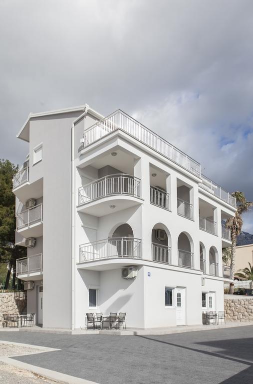 Villa Klara Guest House Baška Voda Eksteriør bilde